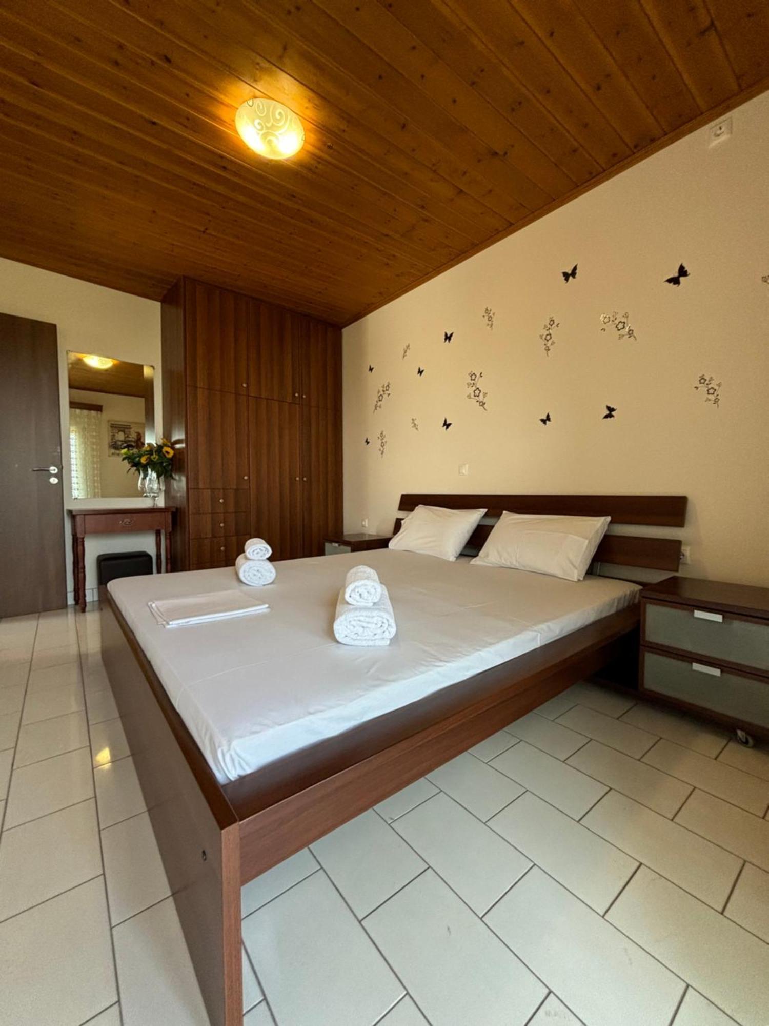 קיפריסיה -Tsiakos Apartment- In Vryses מראה חיצוני תמונה
